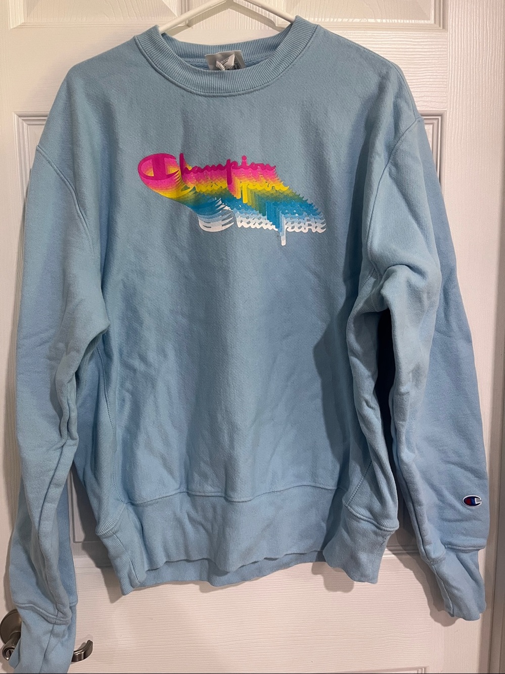 Champion Blue Sz. M Retro Crew Neck Sweatshirt from Urban Outfitters Retro Logo